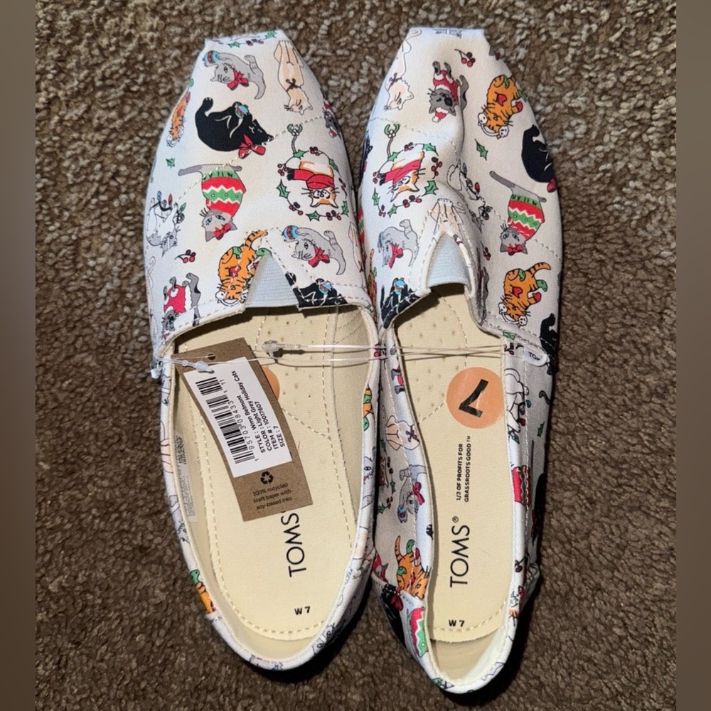 Tom’s Holiday Cats